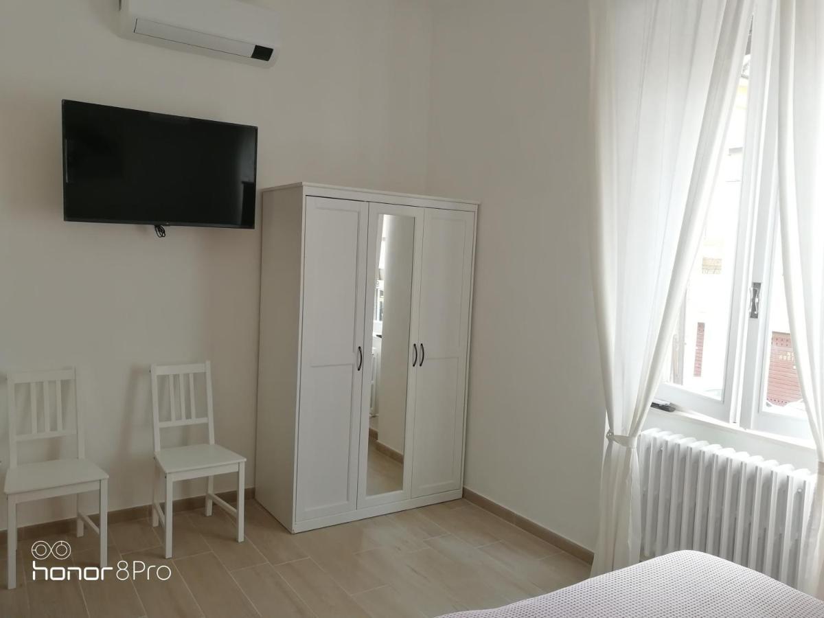 Casa Viorica 2 Hotel Ancona Ngoại thất bức ảnh